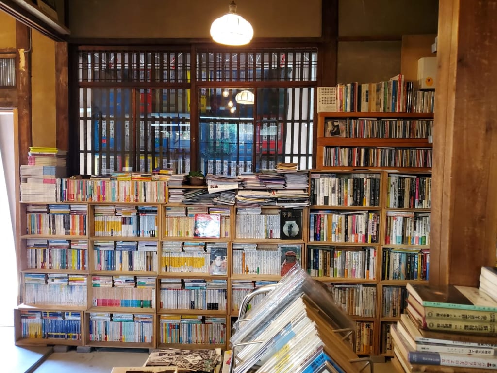【大阪市東住吉区】古民家をリノベーションしたLVDB BOOKSさんは懐かしさと安心感を感じる素敵な本屋さんです。 | 号外NET 住吉区・東住吉区
