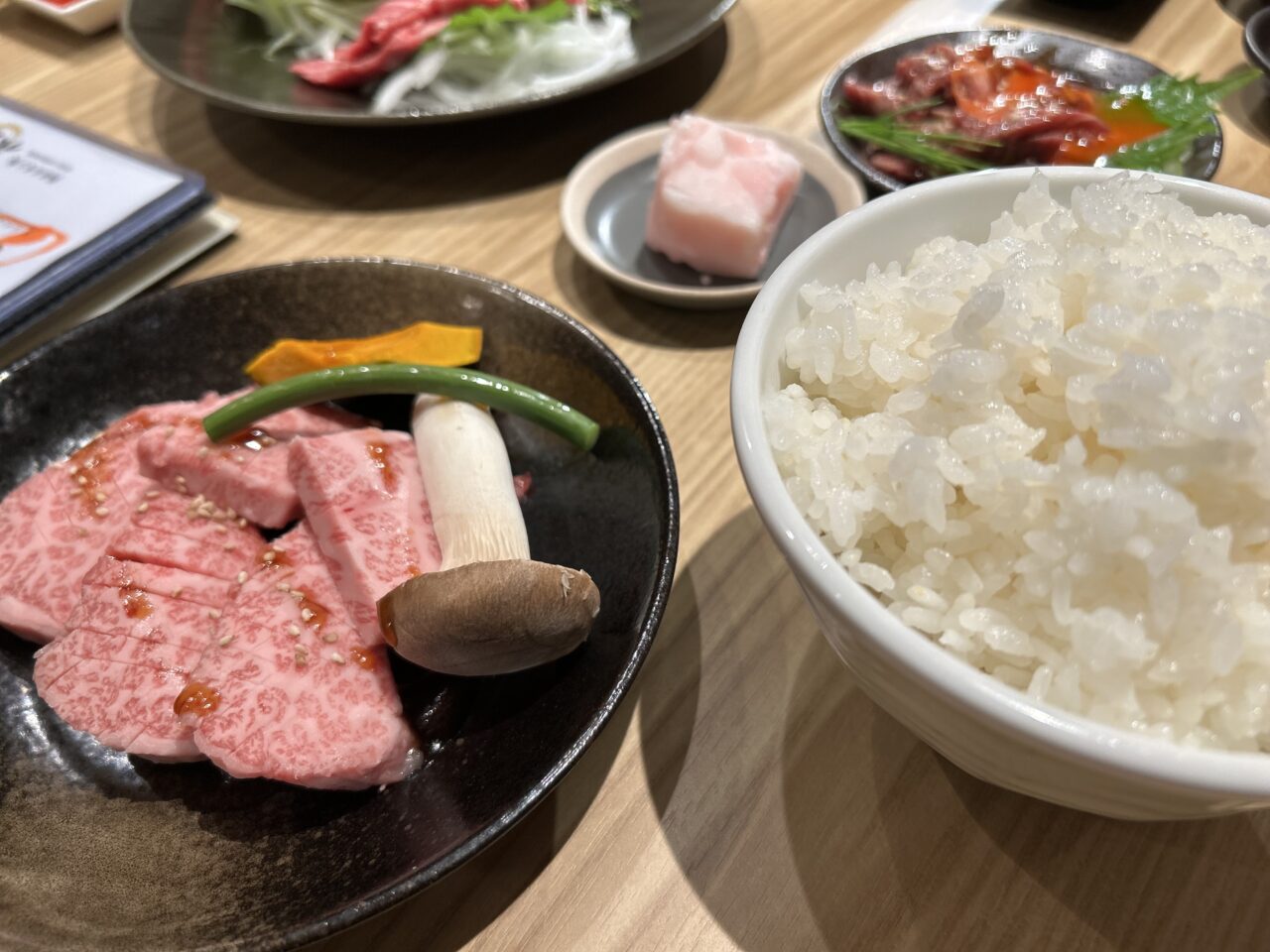 肉ホルモン処萬